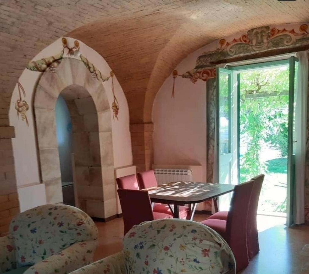 Aparthotel Subretia Residenze Di Campagna Fabbri Zewnętrze zdjęcie